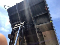 三菱ふそうスーパーグレートダンプ大型（10t）[写真13]