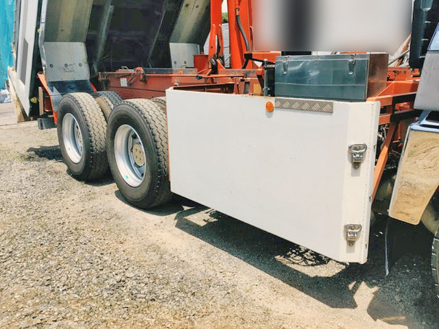 三菱ふそうスーパーグレートダンプ大型（10t）[写真15]