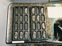 三菱ふそうスーパーグレートダンプ大型（10t）[写真33]