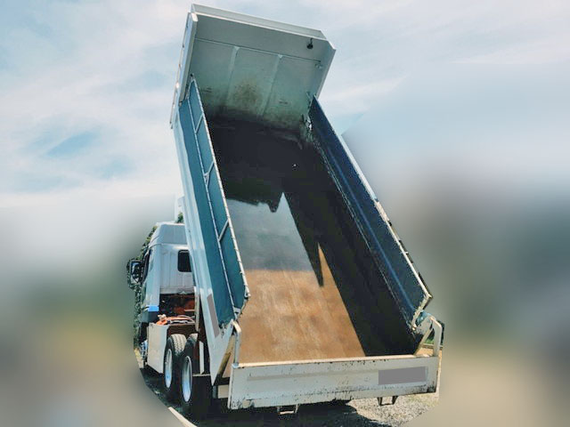 三菱ふそうスーパーグレートダンプ大型（10t）[写真05]