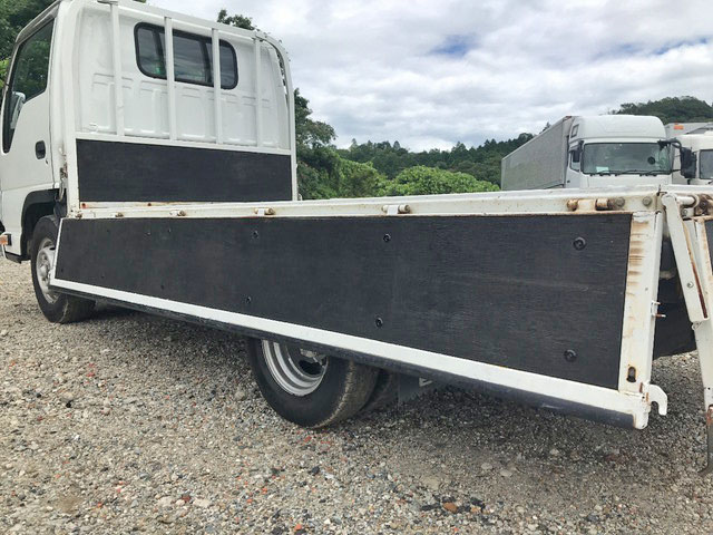 いすゞエルフ平ボディ小型（2t・3t）[写真11]