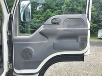 いすゞエルフ平ボディ小型（2t・3t）[写真26]