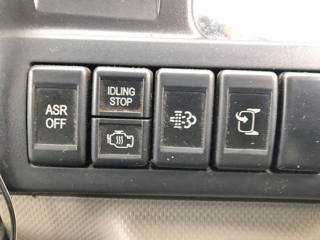 いすゞエルフ平ボディ小型（2t・3t）[写真35]