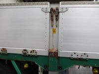 UDトラックスクオンアルミブロック大型（10t）[写真10]