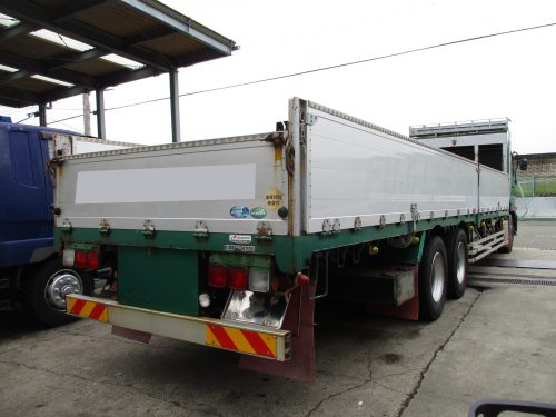 UDトラックスクオンアルミブロック大型（10t）[写真02]