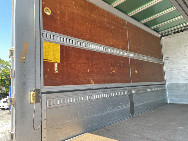 日産アトラスアルミウイング小型（2t・3t）[写真13]