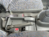 日産アトラスアルミウイング小型（2t・3t）[写真36]