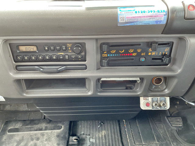 日産アトラスアルミウイング小型（2t・3t）[写真37]