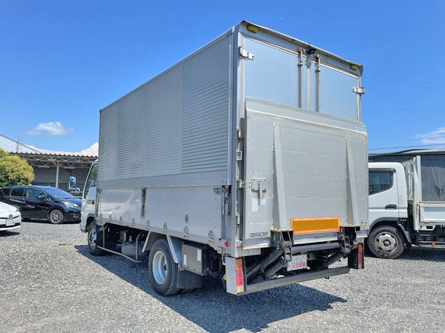 日産アトラスアルミウイング小型（2t・3t）[写真04]