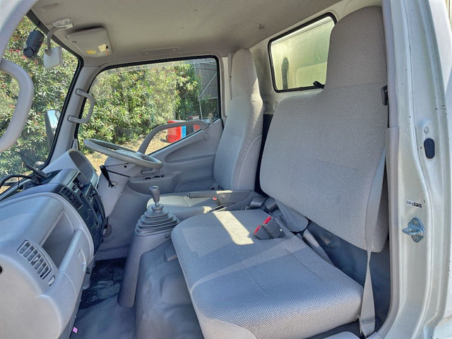 トヨタダイナ冷凍車（冷蔵車）小型（2t・3t）[写真21]