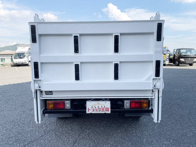 トヨタダイナ平ボディ小型（2t・3t）[写真10]