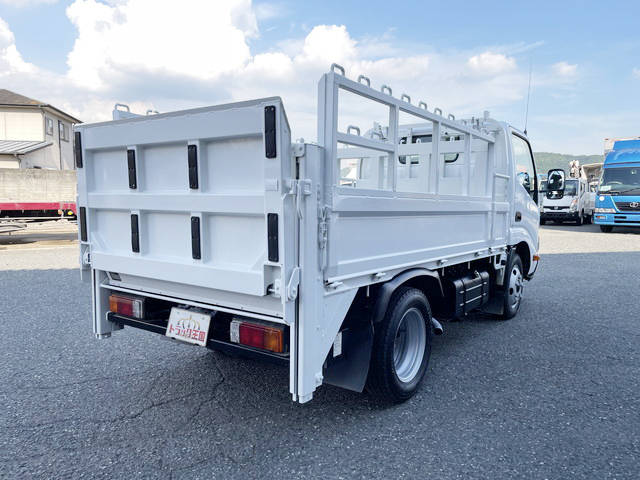 トヨタダイナ平ボディ小型（2t・3t）[写真02]