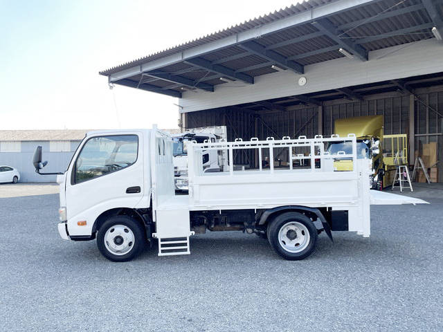 トヨタダイナ平ボディ小型（2t・3t）[写真06]