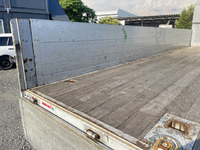 UDトラックスコンドルアルミブロック中型（4t）[写真11]