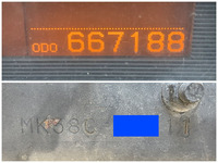 UDトラックスコンドルアルミブロック中型（4t）[写真38]