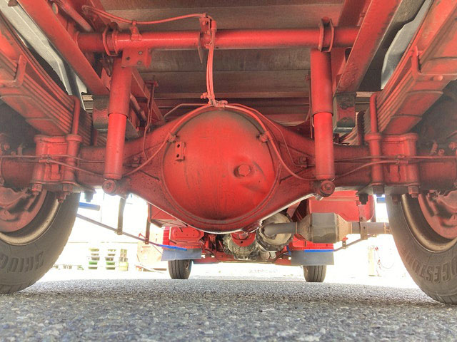 三菱ふそうキャンター平ボディ小型（2t・3t）[写真24]