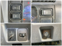 三菱ふそうキャンター平ボディ小型（2t・3t）[写真36]