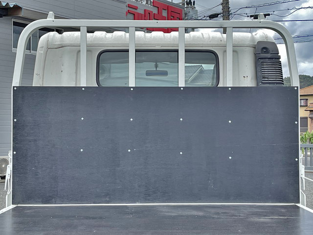 日野デュトロ平ボディ小型（2t・3t）[写真11]