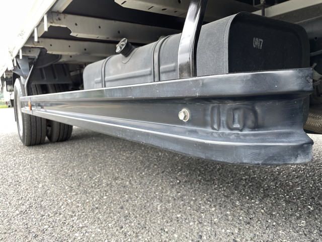 日野デュトロ平ボディ小型（2t・3t）[写真14]