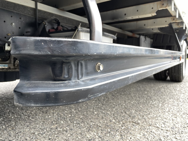 日野デュトロ平ボディ小型（2t・3t）[写真15]