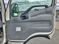 日野デュトロ平ボディ小型（2t・3t）[写真24]