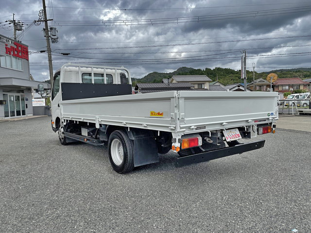 日野デュトロ平ボディ小型（2t・3t）[写真05]