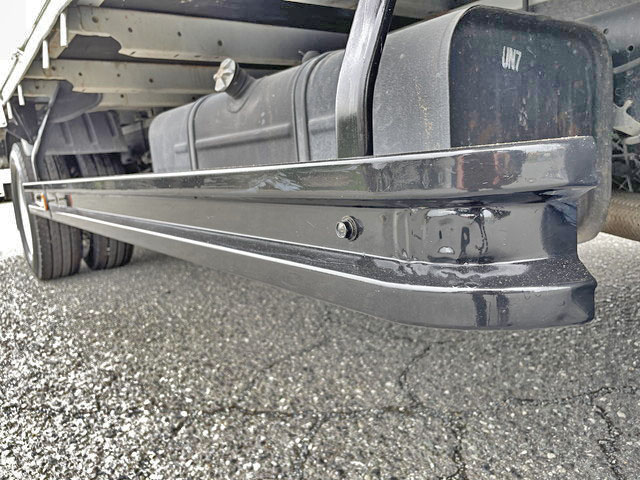 日野デュトロ平ボディ小型（2t・3t）[写真13]