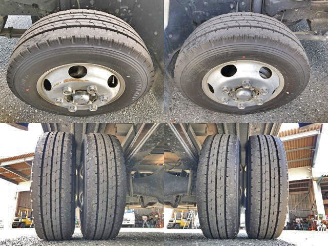 日野デュトロ平ボディ小型（2t・3t）[写真15]