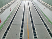 いすゞギガアルミウイング大型（10t）[写真13]