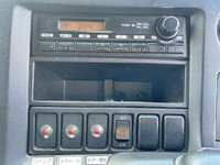 いすゞギガアルミウイング大型（10t）[写真37]