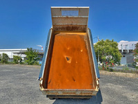 いすゞエルフダンプ小型（2t・3t）[写真09]