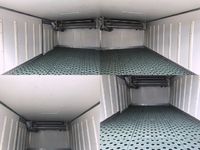 いすゞエルフ冷凍車（冷蔵車）小型（2t・3t）[写真10]