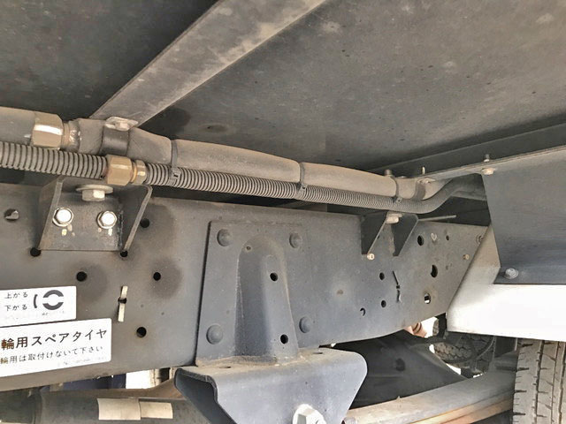 いすゞエルフ冷凍車（冷蔵車）小型（2t・3t）[写真18]