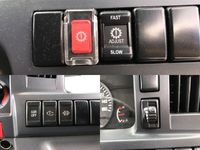 いすゞエルフ冷凍車（冷蔵車）小型（2t・3t）[写真32]