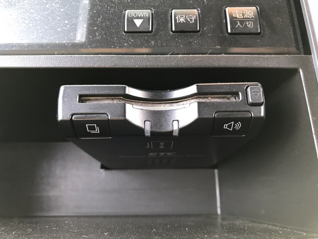 いすゞエルフ冷凍車（冷蔵車）小型（2t・3t）[写真33]