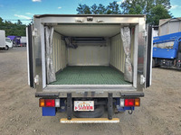 いすゞエルフ冷凍車（冷蔵車）小型（2t・3t）[写真09]