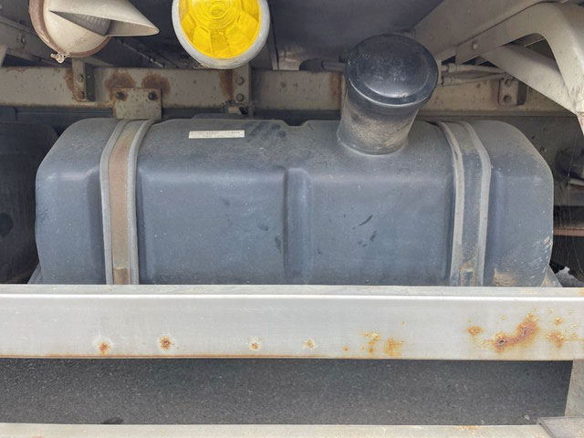 UDトラックスコンドルアルミウイング中型（4t）[写真24]