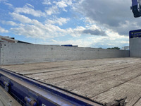 UDトラックスコンドルクレーン5段増トン（6t・8t）[写真12]