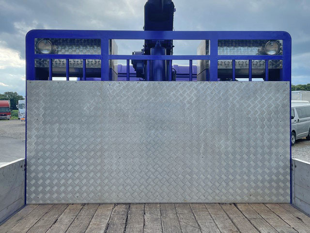 UDトラックスコンドルクレーン5段増トン（6t・8t）[写真14]