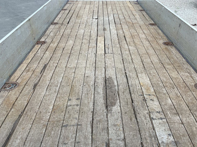 UDトラックスコンドルクレーン5段増トン（6t・8t）[写真15]