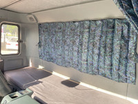 UDトラックスコンドルクレーン5段増トン（6t・8t）[写真33]