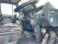 UDトラックスコンドルクレーン5段増トン（6t・8t）[写真35]