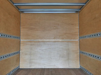 いすゞエルフアルミバン小型（2t・3t）[写真14]