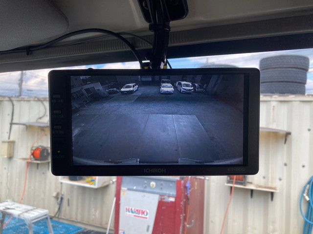 いすゞエルフアルミバン小型（2t・3t）[写真36]