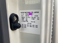 いすゞエルフアルミバン小型（2t・3t）[写真39]