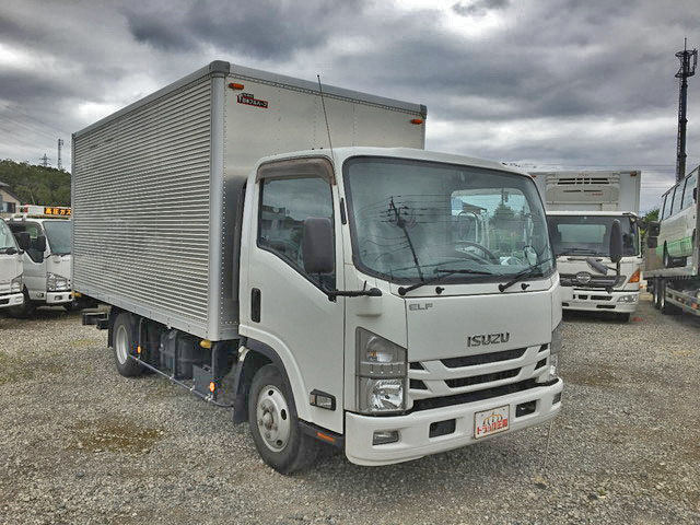 いすゞエルフアルミバン小型（2t・3t）[写真04]