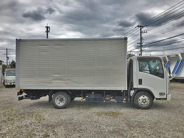 いすゞエルフアルミバン小型（2t・3t）[写真08]