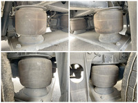 三菱ふそうスーパーグレート冷蔵冷凍ウイング大型（10t）[写真23]