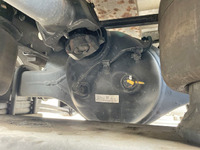 三菱ふそうスーパーグレート冷蔵冷凍ウイング大型（10t）[写真27]