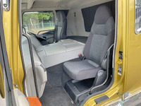 三菱ふそうスーパーグレート冷蔵冷凍ウイング大型（10t）[写真32]